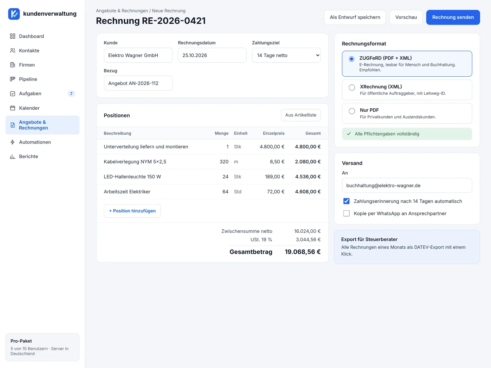 Rechnungsformular mit Positionen, Summen, Formatwahl ZUGFeRD oder XRechnung und Versandoptionen